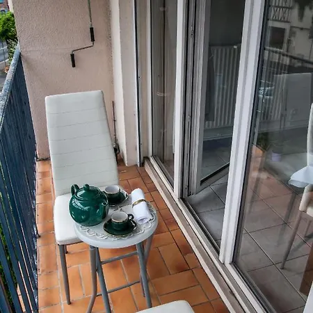 Flosoleil Apartment